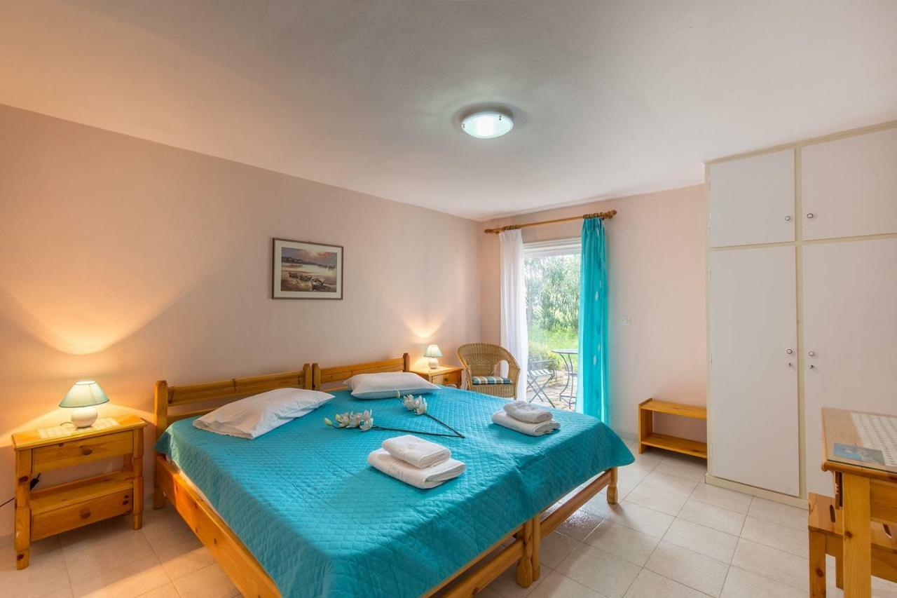 Ormos Drepanou Apartments Lygia  Ngoại thất bức ảnh